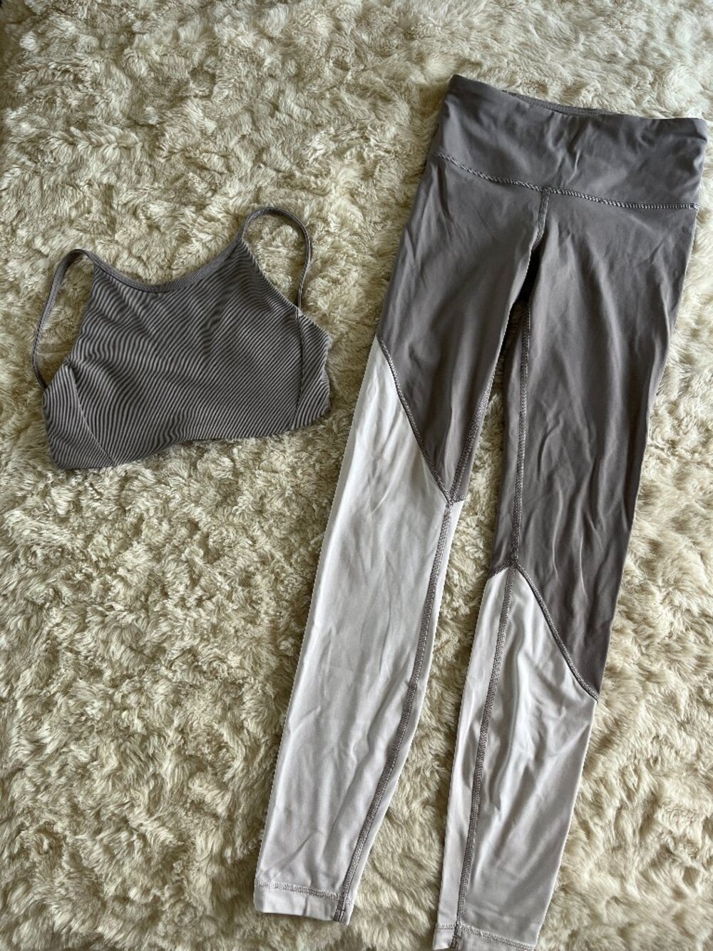 Lululemon Grey & White Matching Set - Sports Bra + Leggings